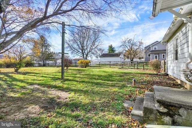 28 CHURCH, Stewartstown, PA 17363