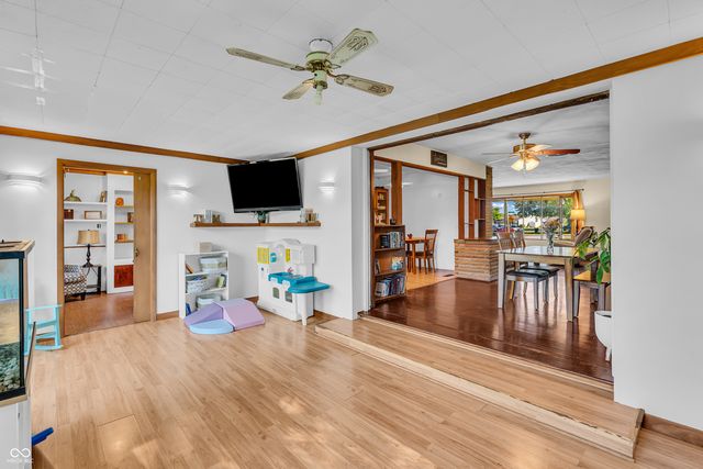 3001 E Hanna Avenue, Indianapolis, IN 46227