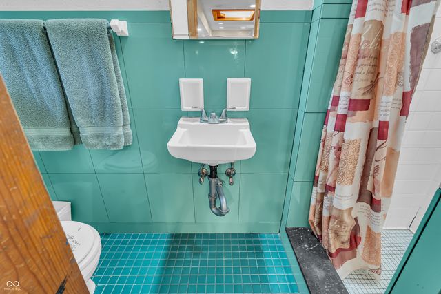 3001 E Hanna Avenue, Indianapolis, IN 46227