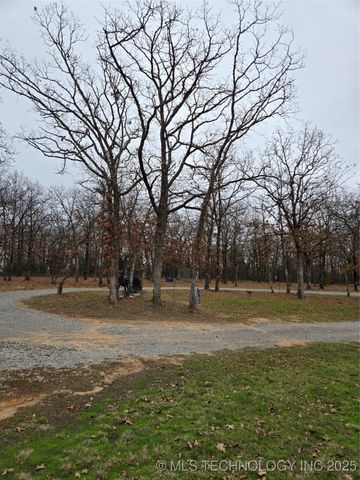 16458 S 401st West Avenue, Bristow, OK 74010