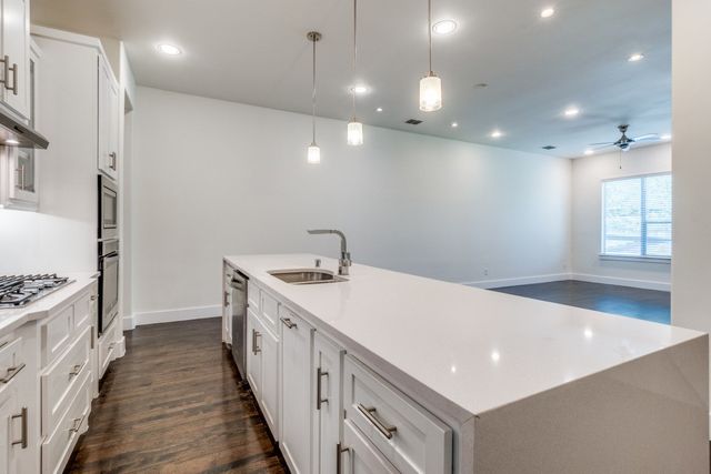 3023 Clamath Drive, Dallas, TX 75204