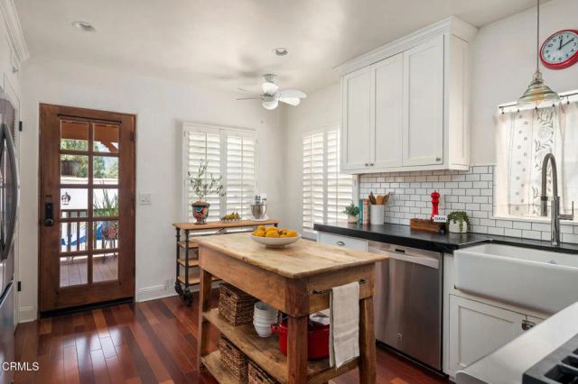 3022 Altura Avenue, La Crescenta, CA 91214