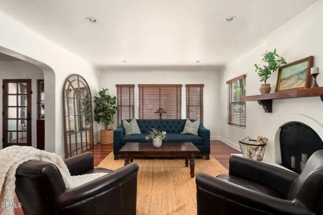 3022 Altura Avenue, La Crescenta, CA 91214