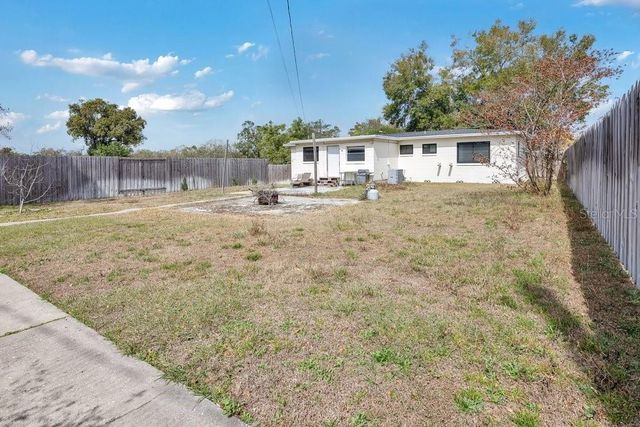 2820 DRAKE DRIVE, Orlando, FL 32810