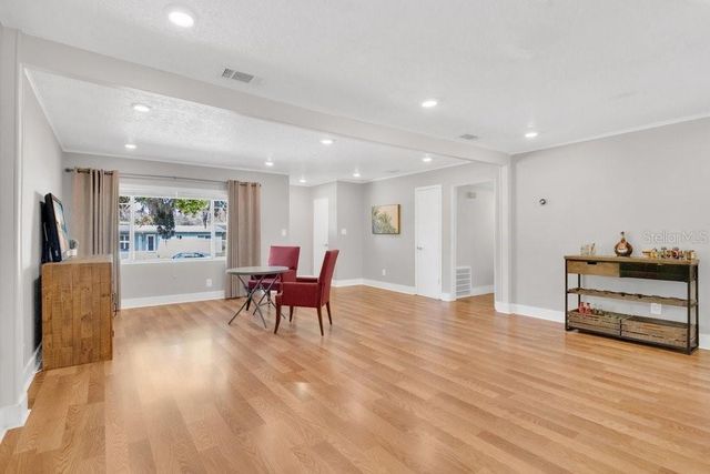 2820 DRAKE DRIVE, Orlando, FL 32810