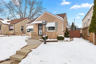 3668 S 16th STREET, Milwaukee, WI 53221