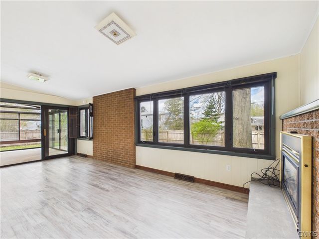 202 Augusta Drive, Cicero, NY 13212