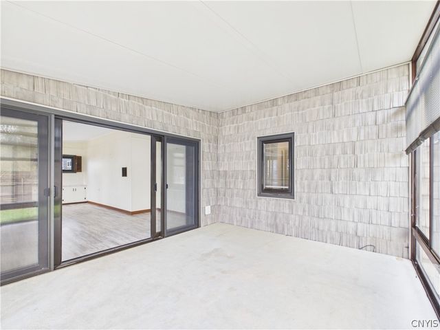 202 Augusta Drive, Cicero, NY 13212