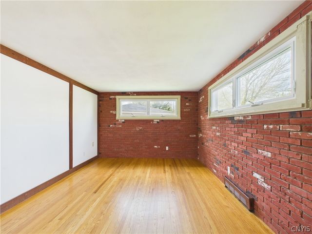 202 Augusta Drive, Cicero, NY 13212