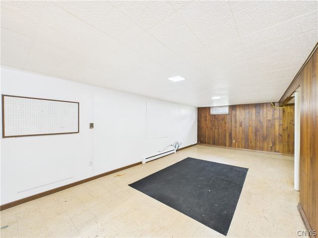 202 Augusta Drive, Cicero, NY 13212