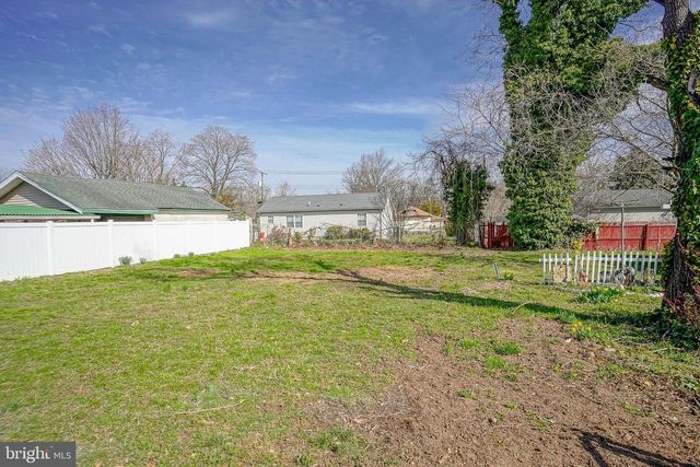 306 FENIMORE ST, Vineland, NJ 08360