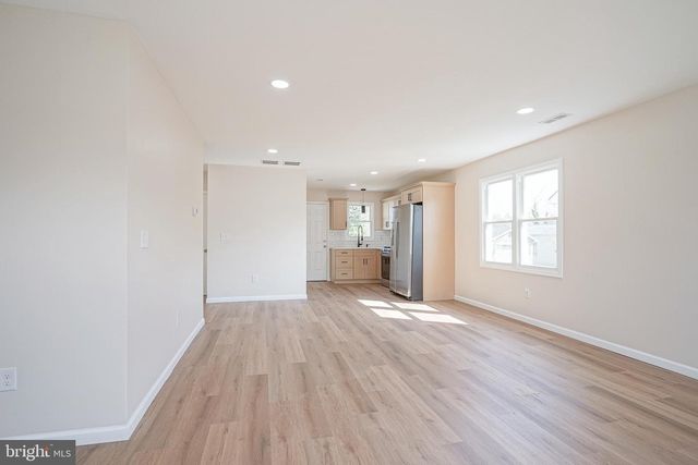 306 FENIMORE ST, Vineland, NJ 08360