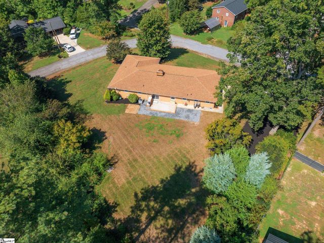 115 Cannon Lane, Taylors, SC 29687
