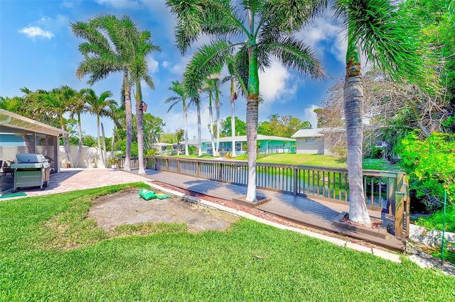 11035 HURON ROAD, St Petersburg, FL 33708