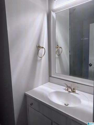 128 W Green Unit 128, Vestavia Hills, AL 35243