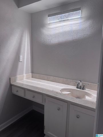 128 W Green Unit 128, Vestavia Hills, AL 35243