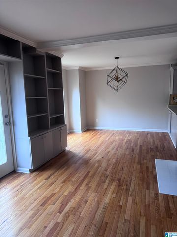 128 W Green Unit 128, Vestavia Hills, AL 35243