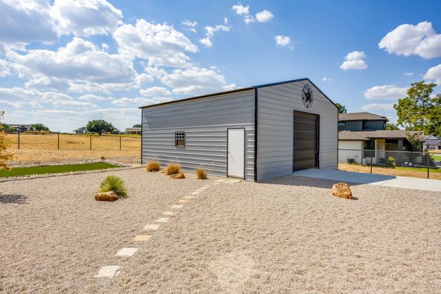 216 Greene Road, Weatherford, TX 76087