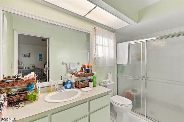 417 Trafalgar PKWY, Cape Coral, FL 33991
