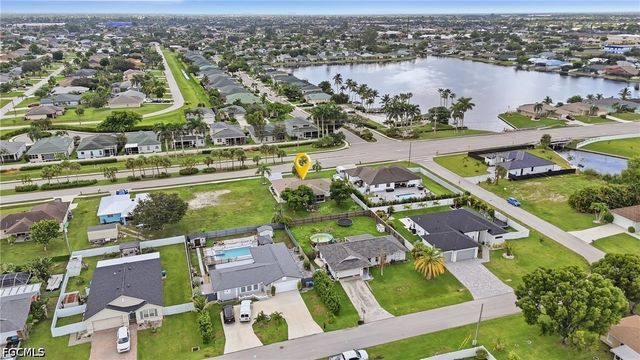 417 Trafalgar PKWY, Cape Coral, FL 33991