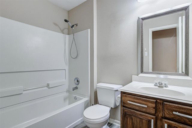 10822 Cane Grove Ln, Houston, TX 77075