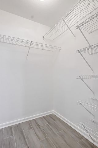 10822 Cane Grove Ln, Houston, TX 77075