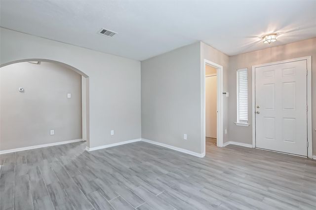 10822 Cane Grove Ln, Houston, TX 77075