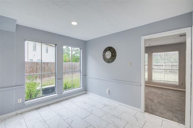 10603 Mills Circle, Houston, TX 77070