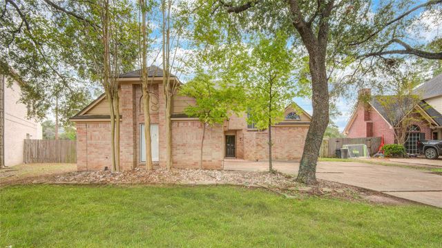 10603 Mills Circle, Houston, TX 77070