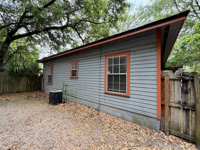 408 NW 5TH AVENUE, Gainesville, FL 32601