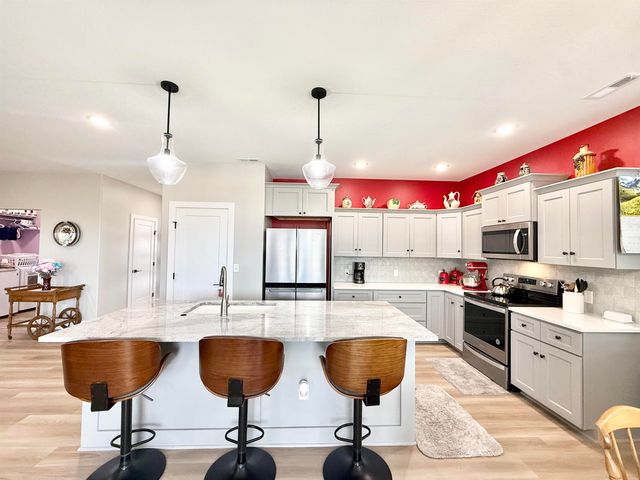 2540 S Spring Hollow St, Wichita, KS 67230