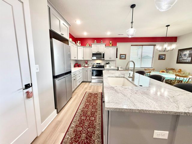 2540 S Spring Hollow St, Wichita, KS 67230