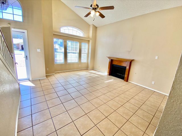 2037 GUS MORAN Street, El Paso, TX 79936