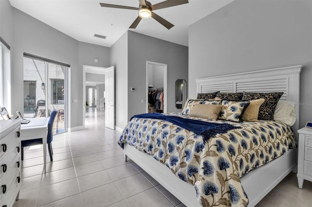 1915 HARBOUR LINKS CIRCLE 6, Longboat Key, FL 34228