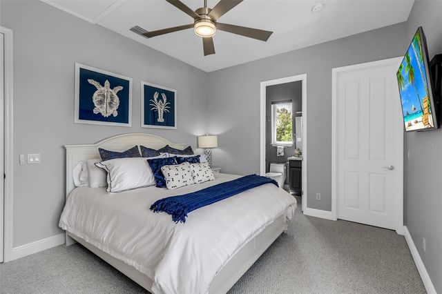 1915 HARBOUR LINKS CIRCLE 6, Longboat Key, FL 34228