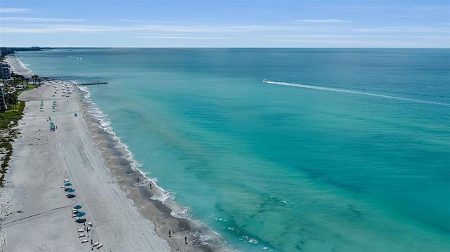 1915 HARBOUR LINKS CIRCLE 6, Longboat Key, FL 34228