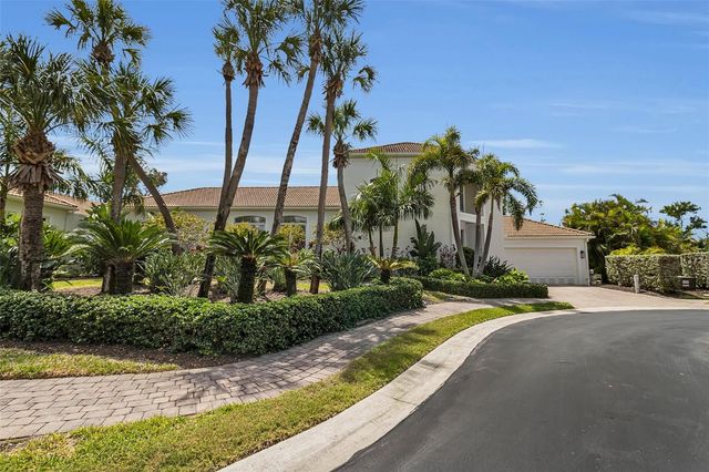 1915 HARBOUR LINKS CIRCLE 6, Longboat Key, FL 34228