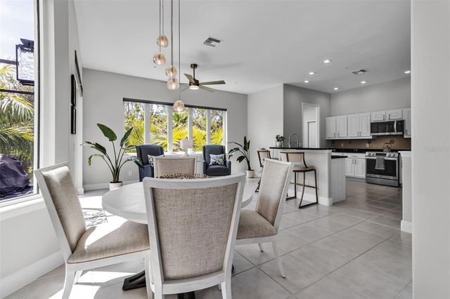 1915 HARBOUR LINKS CIRCLE 6, Longboat Key, FL 34228