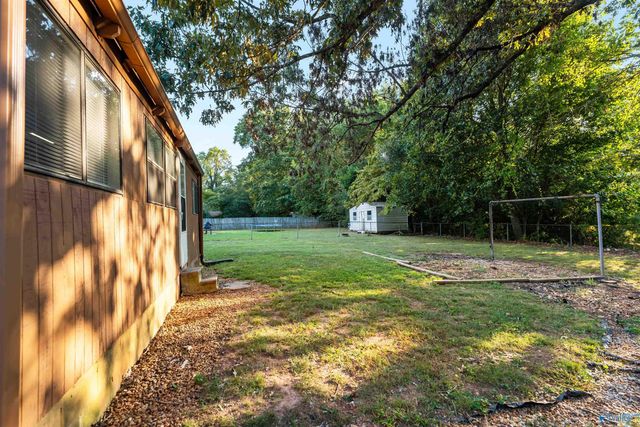 5041 Kyle Lane NW, Huntsville, AL 35810