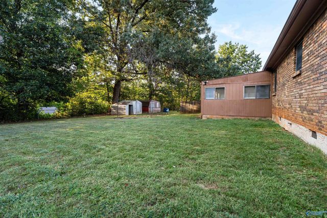 5041 Kyle Lane NW, Huntsville, AL 35810