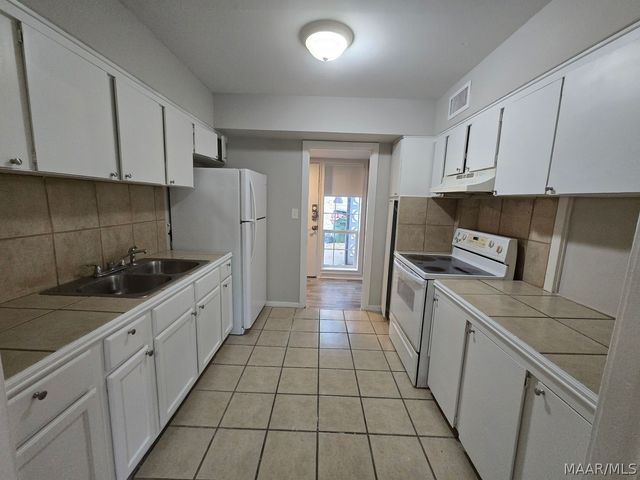 3723 Wesley Drive, Montgomery, AL 36111