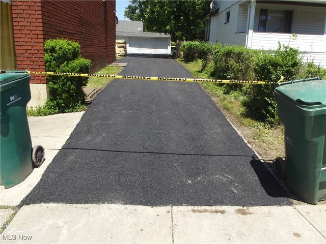 17051 Libby Road, Maple Heights, OH 44137