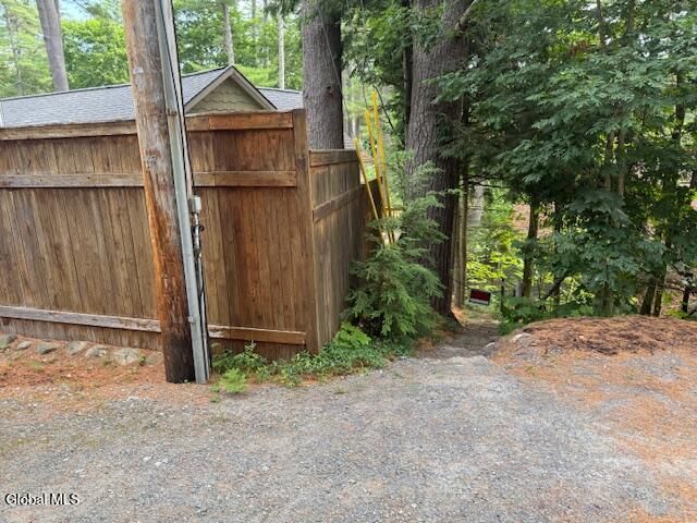 8 Read Drive, Lake Luzerne, NY 12846