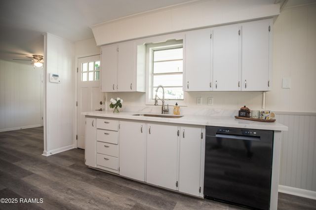 408 Martin Luther King Jr Drive, Lafayette, LA 70501