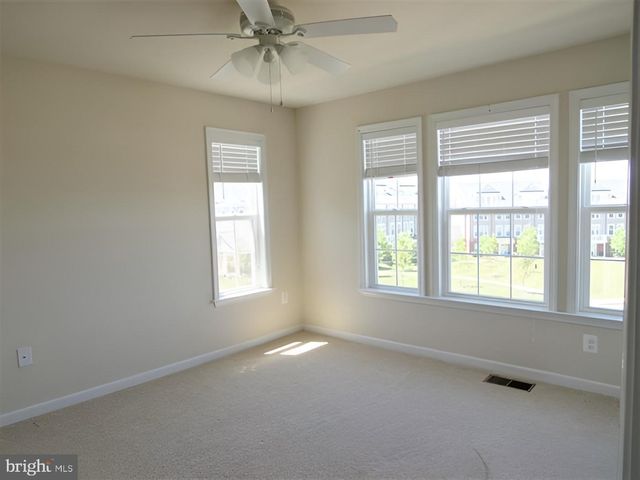 42581 SUNSET SQ, Ashburn, VA 20148