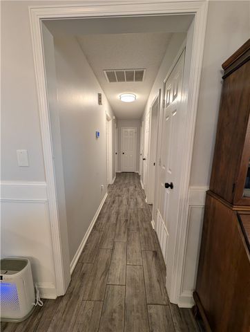 1102 N 8th Street, Van Buren, AR 72956