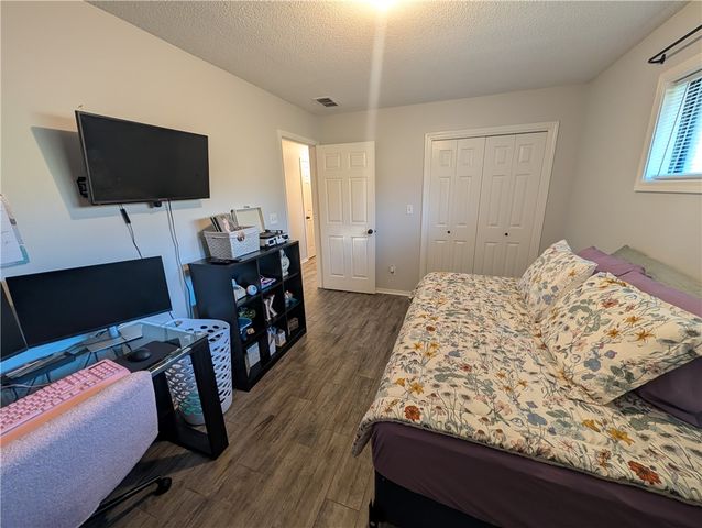 1102 N 8th Street, Van Buren, AR 72956