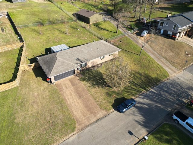 1102 N 8th Street, Van Buren, AR 72956