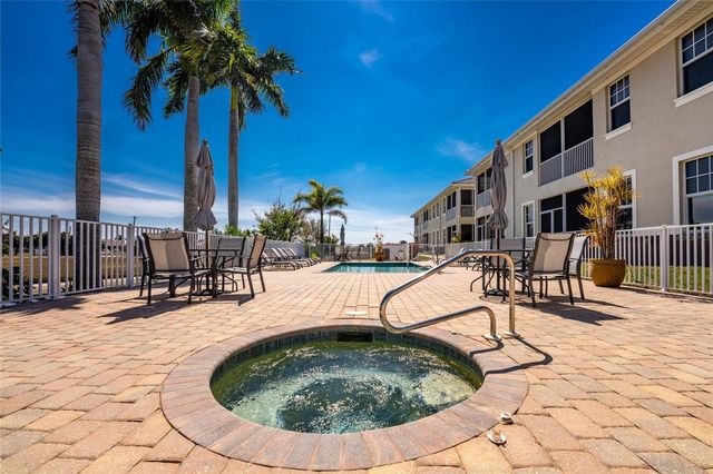 17094 ACAPULCO ROAD 321, Punta Gorda, FL 33955