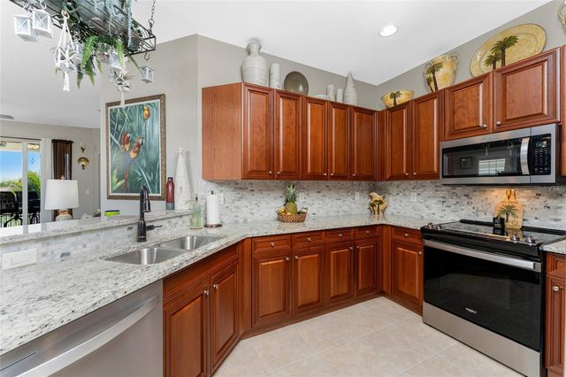 17094 ACAPULCO ROAD 321, Punta Gorda, FL 33955